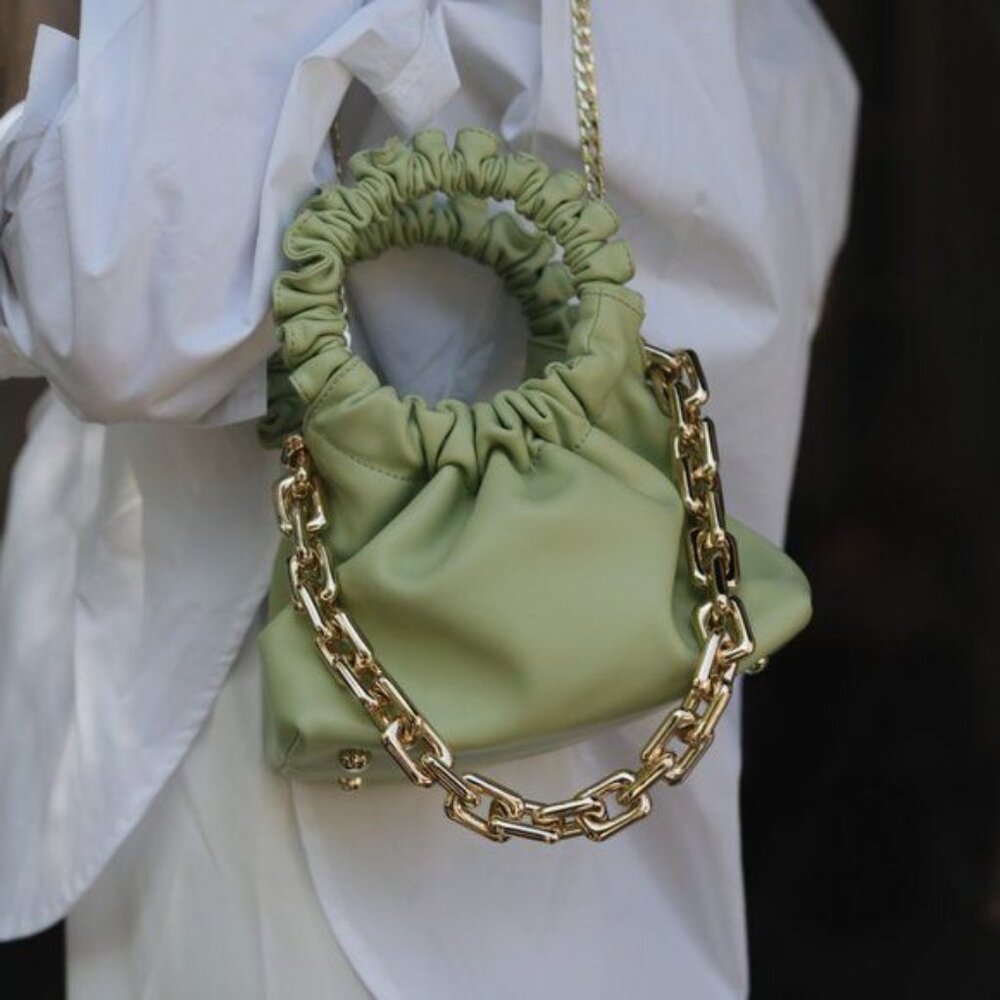 Verafied New York Cloud Bag in Mint Green